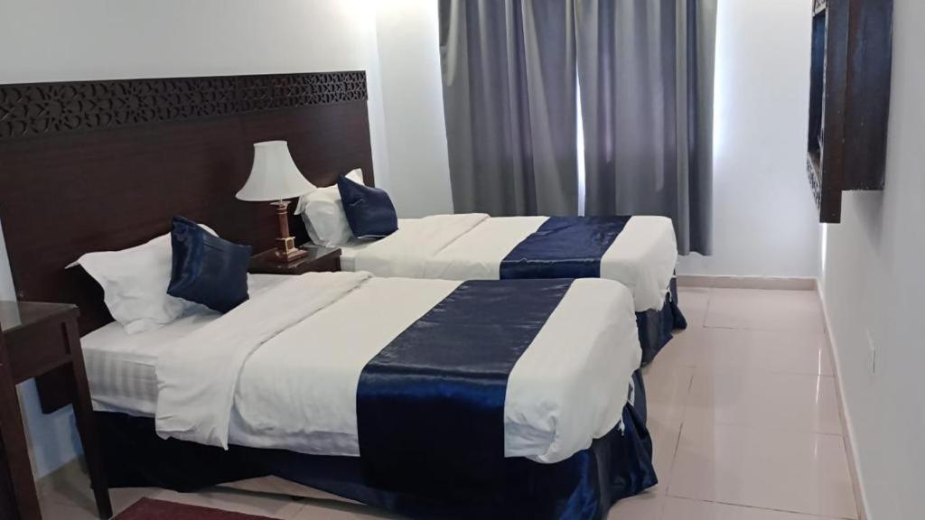 In Taibah Aparthotel Medina Esterno foto